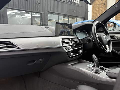 BMW 5 Series 520d M Sport - U620