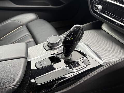BMW 5 Series 520d M Sport - U620