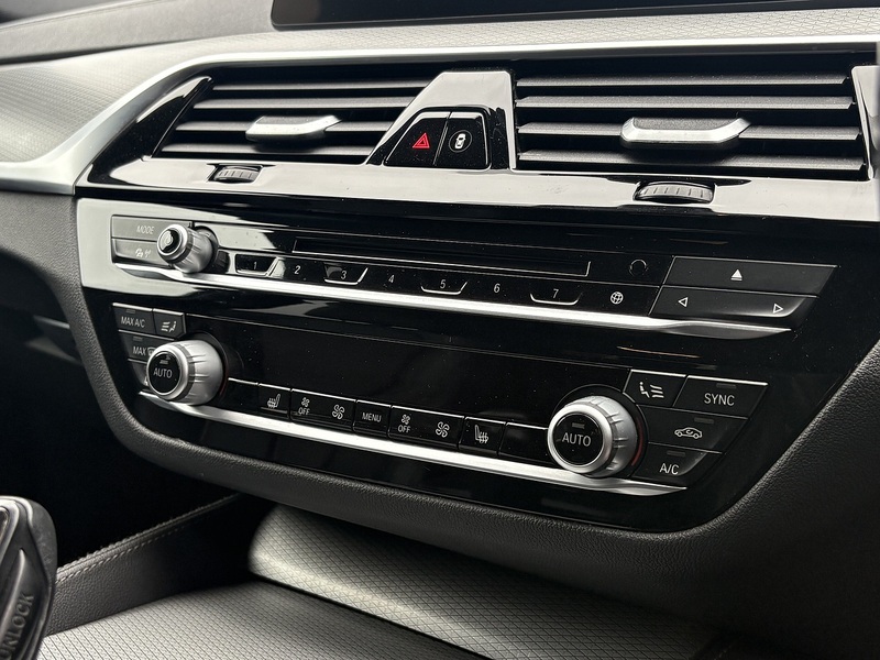 BMW 5 Series 520d M Sport - U620
