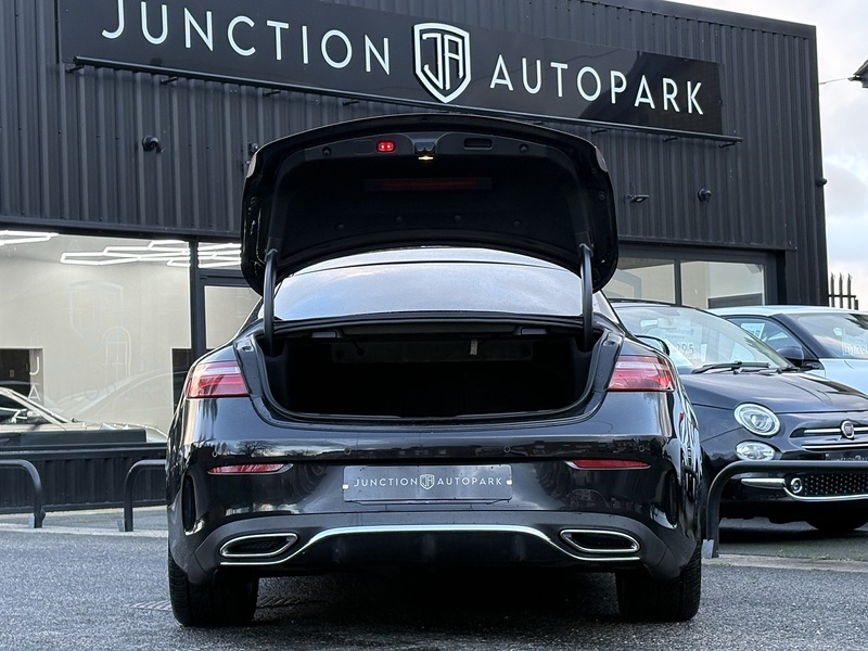 Mercedes-Benz E Class E220d AMG Line - U621