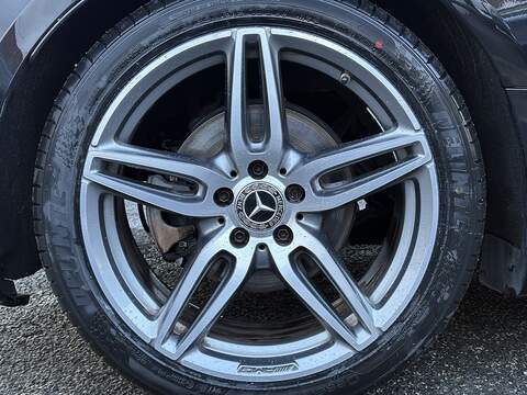 Mercedes-Benz E Class E220d AMG Line - U621