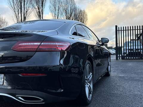 Mercedes-Benz E Class E220d AMG Line - U621
