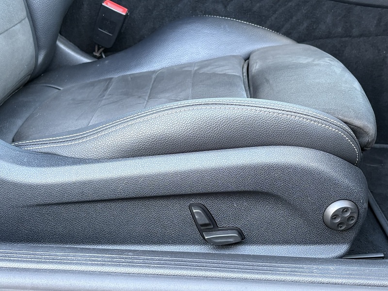 Mercedes-Benz E Class E220d AMG Line - U621