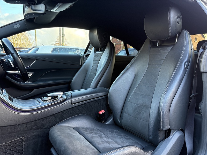 Mercedes-Benz E Class E220d AMG Line - U621