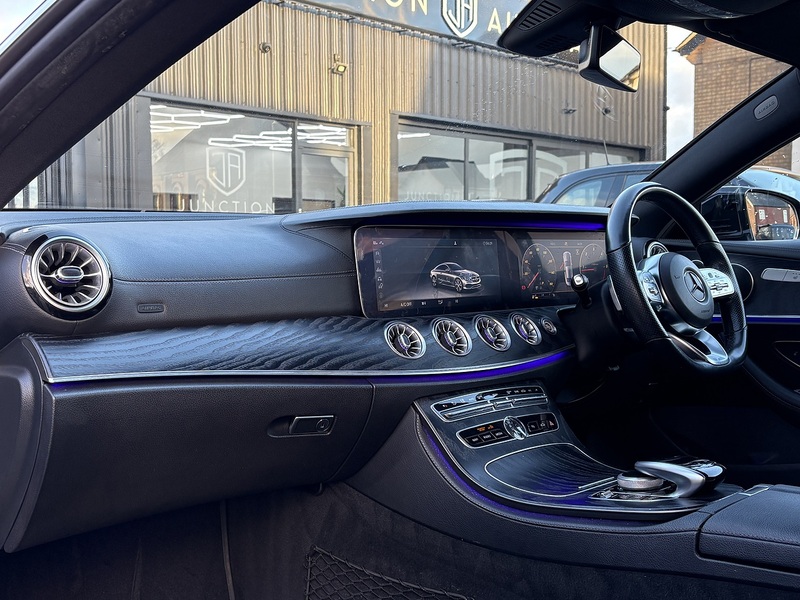 Mercedes-Benz E Class E220d AMG Line - U621