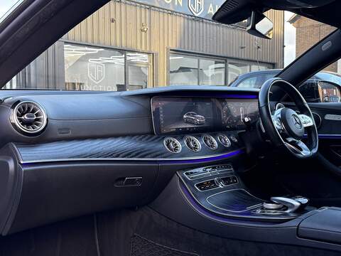 Mercedes-Benz E Class E220d AMG Line - U621