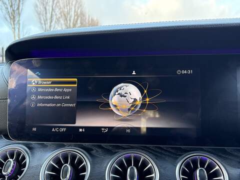 Mercedes-Benz E Class E220d AMG Line - U621