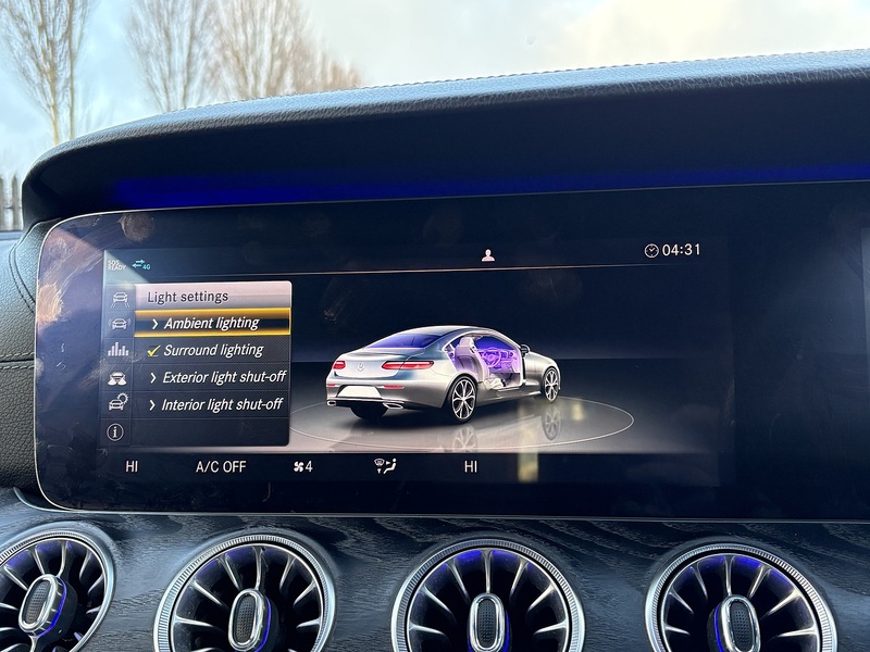 Mercedes-Benz E Class E220d AMG Line - U621