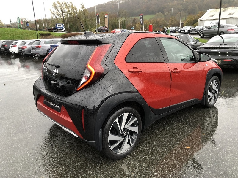 Toyota Aygo X VVT-i Exclusive - U623