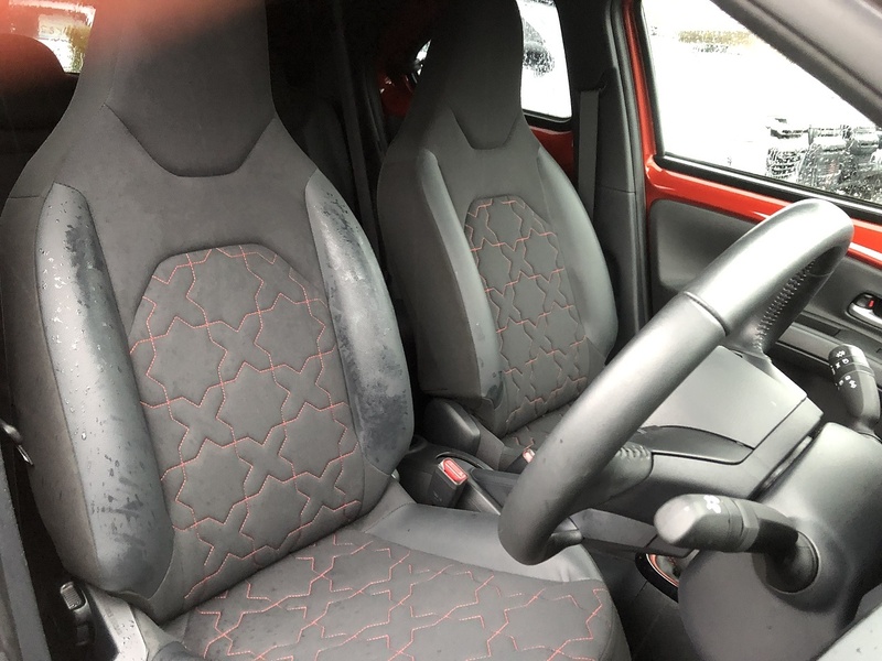 Toyota Aygo X VVT-i Exclusive - U623