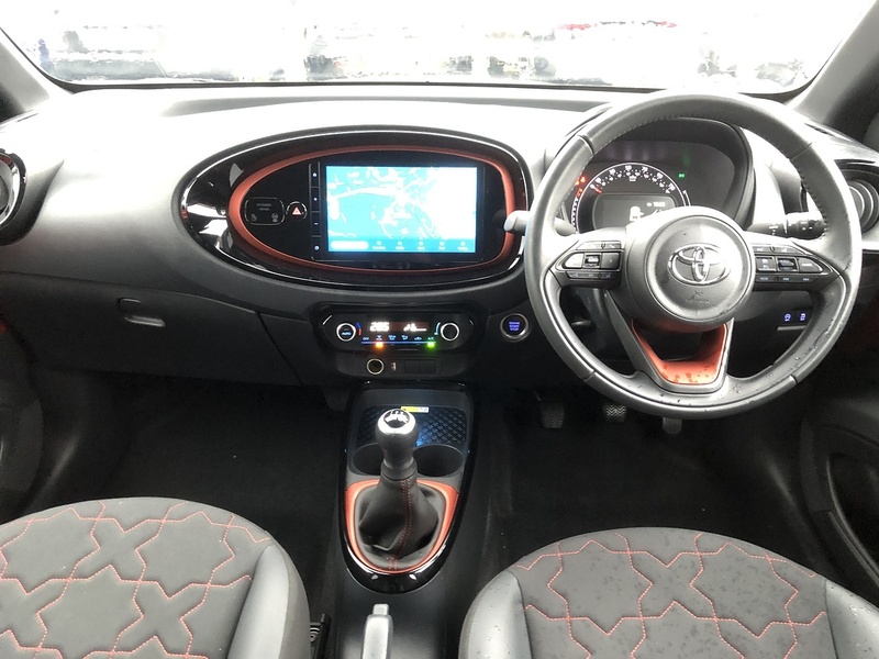 Toyota Aygo X VVT-i Exclusive - U623
