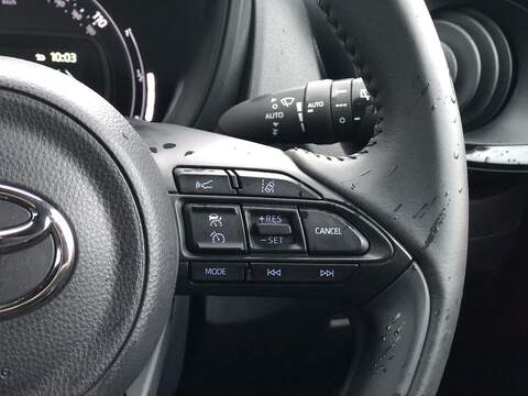 Toyota Aygo X VVT-i Exclusive - U623