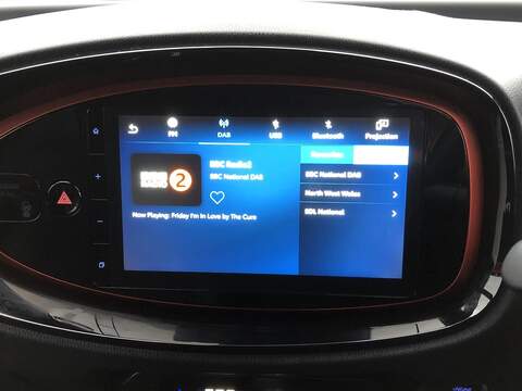 Toyota Aygo X VVT-i Exclusive - U623