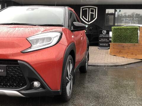 Toyota Aygo X VVT-i Exclusive - U623