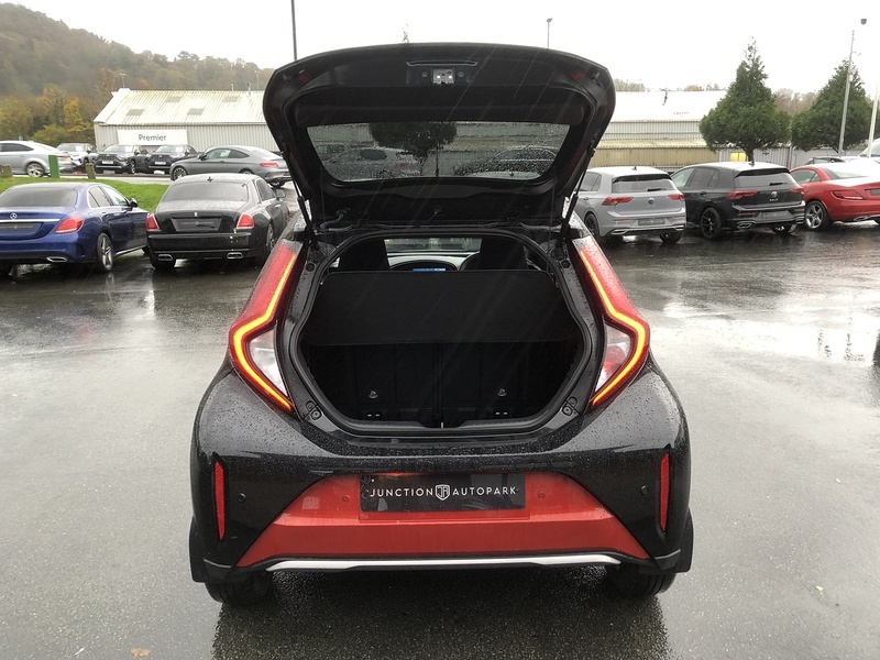 Toyota Aygo X VVT-i Exclusive - U623