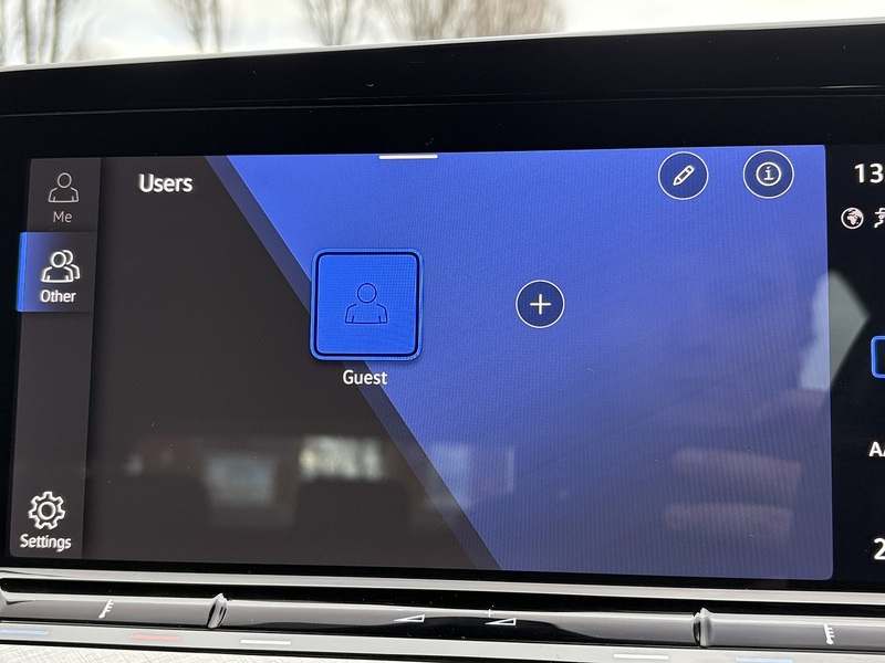 Volkswagen Golf TDI Life - U626