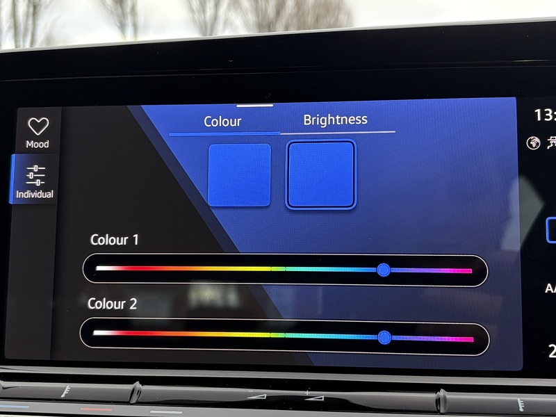 Volkswagen Golf TDI Life - U626