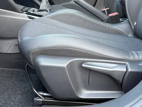 Vauxhall Corsa Turbo Elite Edition - U628