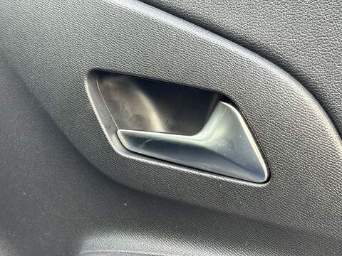 Vauxhall Corsa Turbo Elite Edition - U628