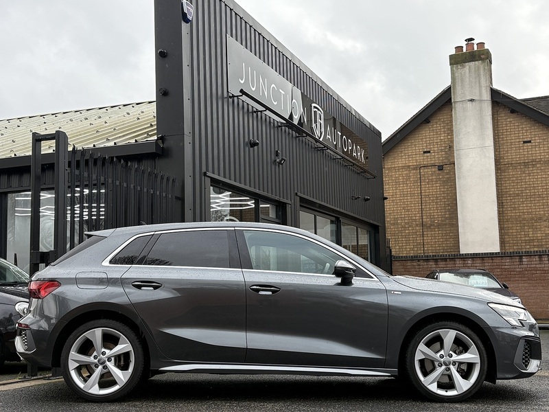 Audi A3 TFSI S line - U629