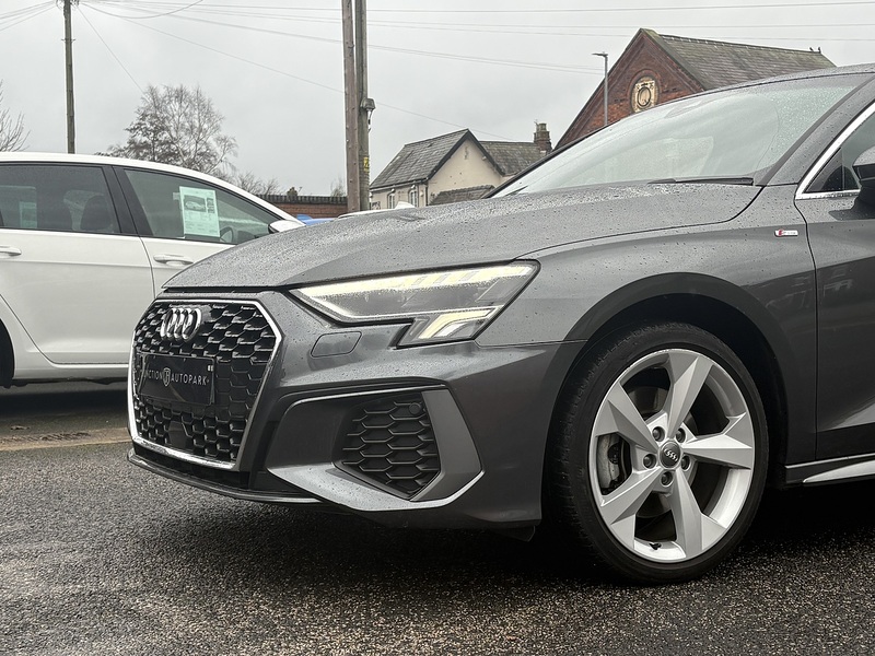 Audi A3 TFSI S line - U629