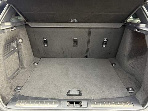 Land Rover Range Rover Evoque TD4 HSE Dynamic - U630