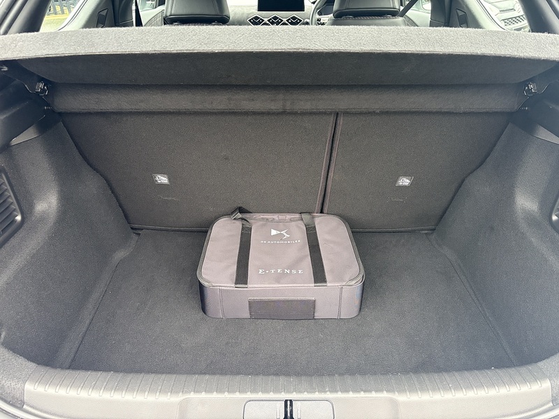 DS AUTOMOBILES DS 3 E-TENSE Performance Line - U632