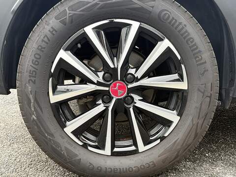 DS AUTOMOBILES DS 3 E-TENSE Performance Line - U632