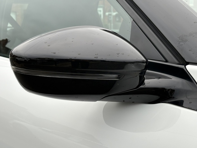 DS AUTOMOBILES DS 3 E-TENSE Performance Line - U632