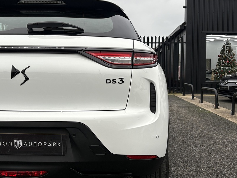 DS AUTOMOBILES DS 3 E-TENSE Performance Line - U632