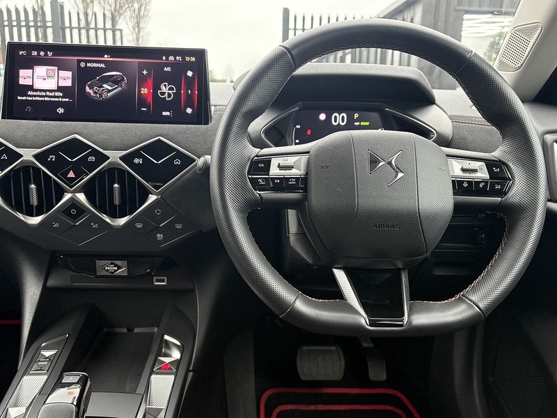 DS AUTOMOBILES DS 3 E-TENSE Performance Line - U632