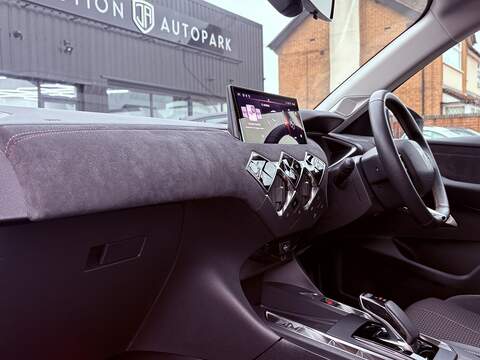 DS AUTOMOBILES DS 3 E-TENSE Performance Line - U632