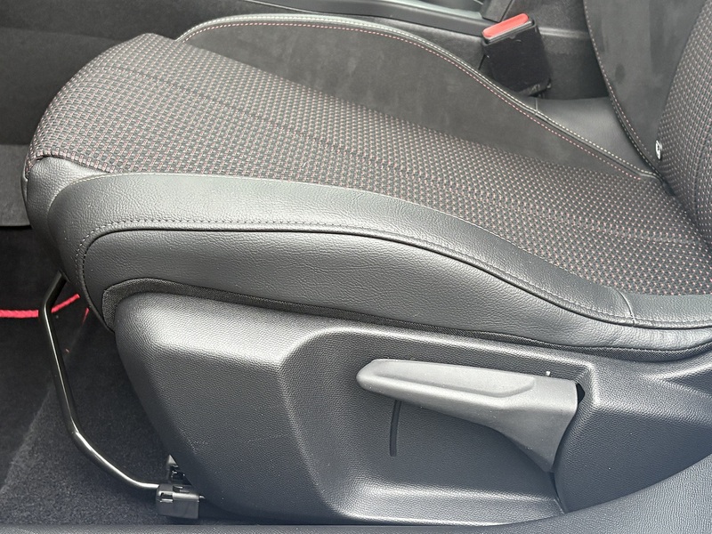 DS AUTOMOBILES DS 3 E-TENSE Performance Line - U632