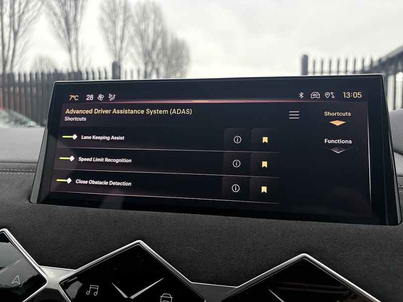 DS AUTOMOBILES DS 3 E-TENSE Performance Line - U632