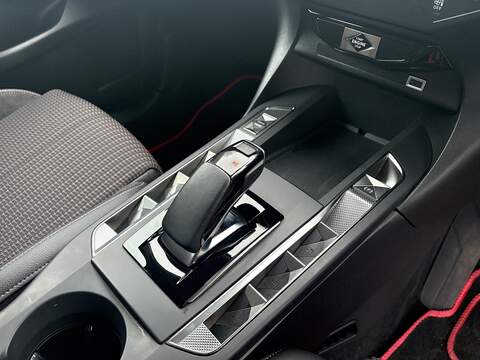 DS AUTOMOBILES DS 3 E-TENSE Performance Line - U632