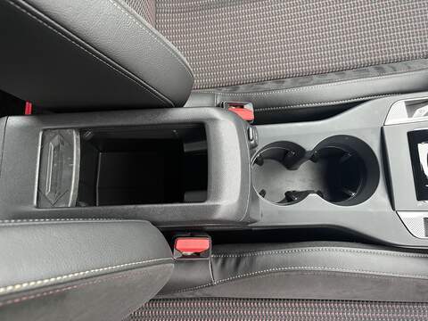 DS AUTOMOBILES DS 3 E-TENSE Performance Line - U632