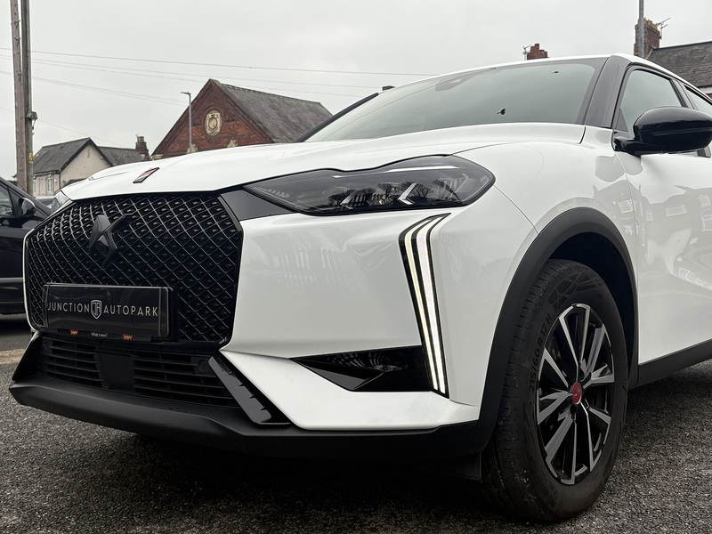 DS AUTOMOBILES DS 3 E-TENSE Performance Line - U632