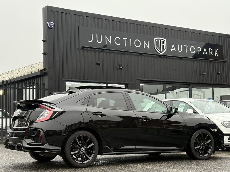 Honda Civic VTEC Turbo EX Sport Line - U635