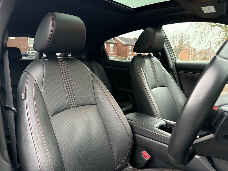 Honda Civic VTEC Turbo EX Sport Line - U635