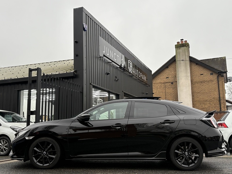 Honda Civic VTEC Turbo EX Sport Line - U635