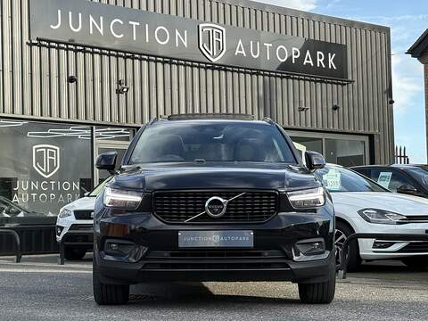Volvo XC40 D3 R-Design - U636