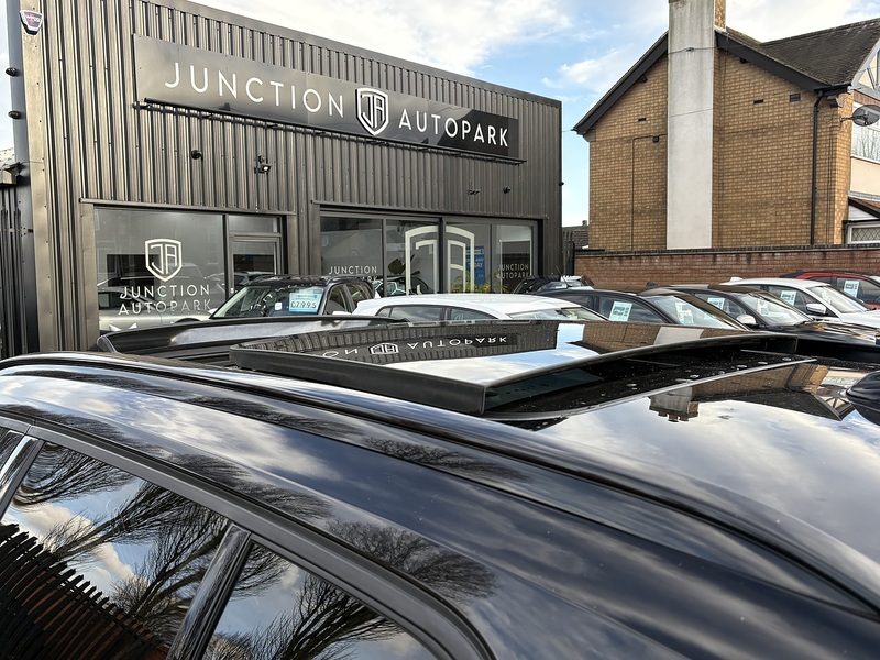 Volvo XC40 D3 R-Design - U636