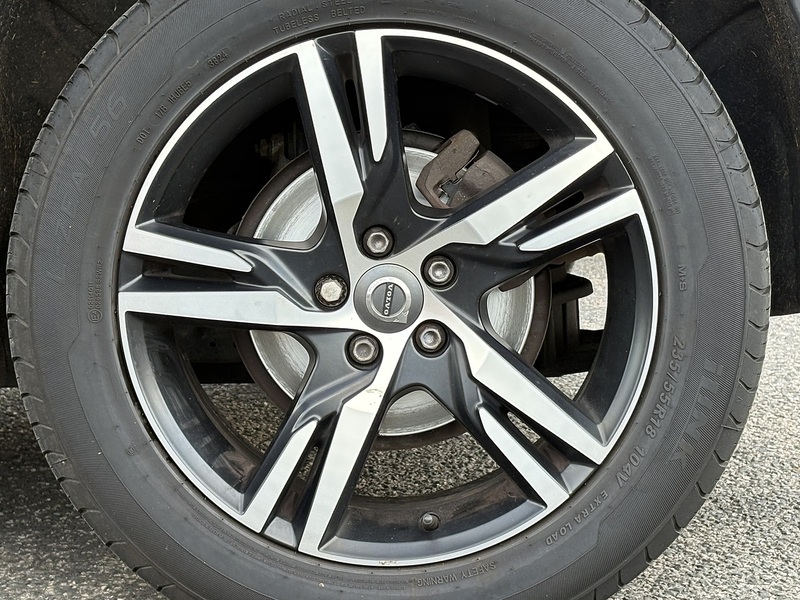 Volvo XC40 D3 R-Design - U636