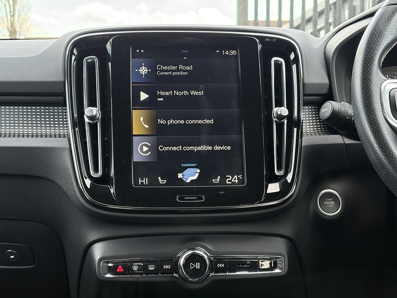 Volvo XC40 D3 R-Design - U636