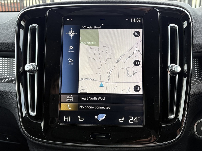 Volvo XC40 D3 R-Design - U636