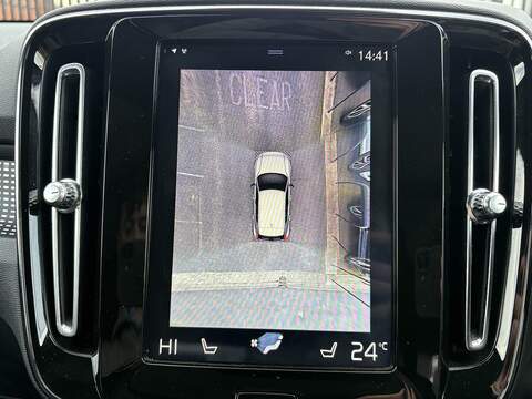 Volvo XC40 D3 R-Design - U636