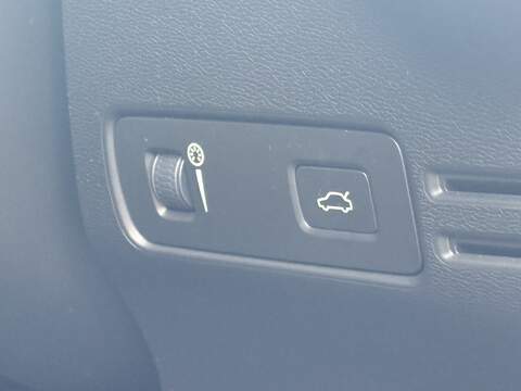 Volvo XC40 D3 R-Design - U636