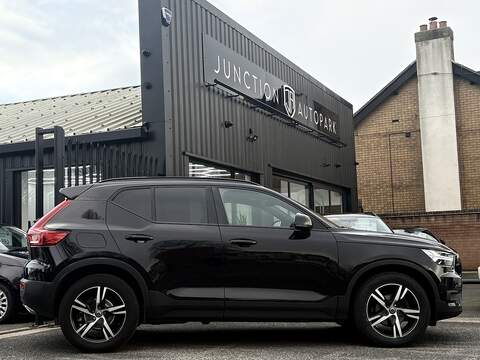 Volvo XC40 D3 R-Design - U636