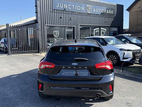 Ford Focus T EcoBoost Zetec - U643