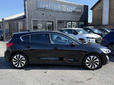 Ford Focus T EcoBoost Zetec - U643